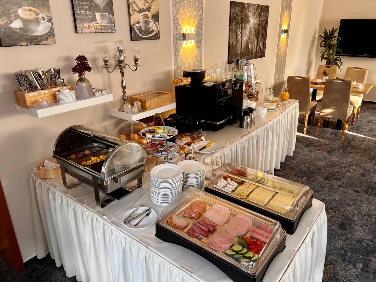 Gaestehaus Am Kurpark Hotel Garni Horn-Bad Meinberg Zewnętrze zdjęcie